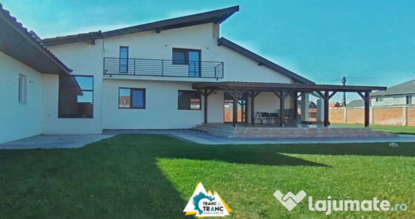 De închiriat – casă modernă cu 4 camere, livada