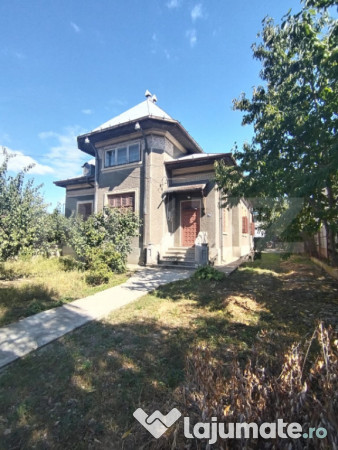 Exclusivitate casă individuală rezidențială zona centra