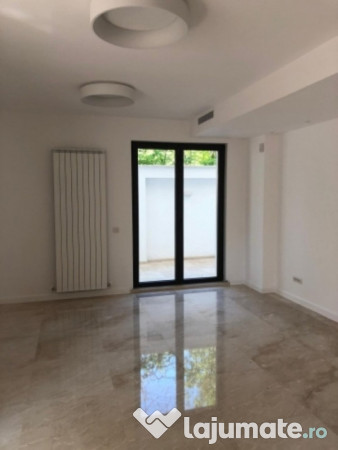 Inchiriez vila 8 camere, 300mp utili, zona dorobanti, 6.500euro