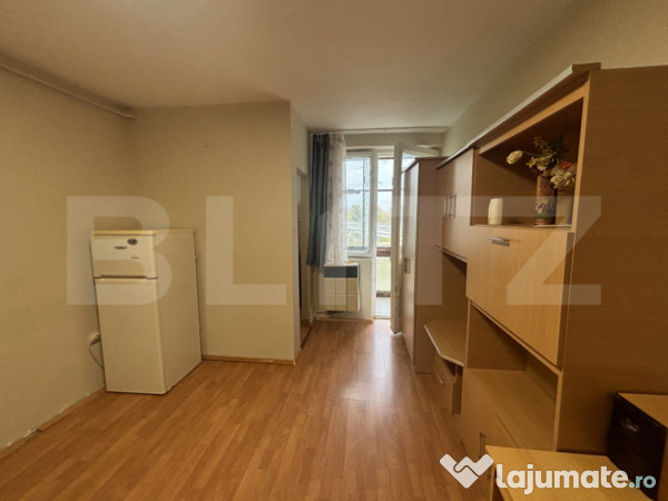 Garsoniera, 21 mp, zona ostrovului