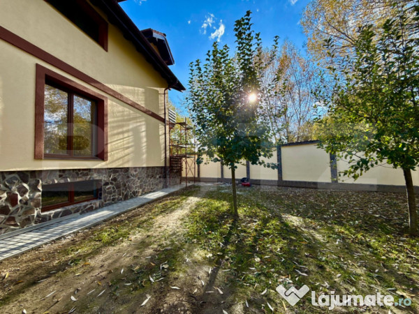 Vilă duplex – casa | 240 mp utili, teren 450 mp, finisaj