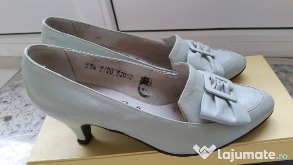 Pantofi -lux, 100 lei - Lajumate.ro