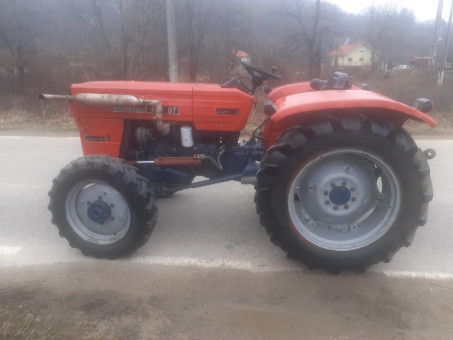 Tractor Universal AG